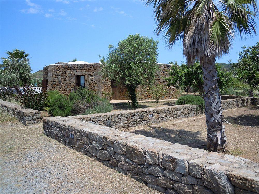 Residenza Degli Ulivi Pantelleria Island Esterno foto